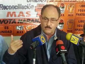 felipe-mujica-A-1-COL