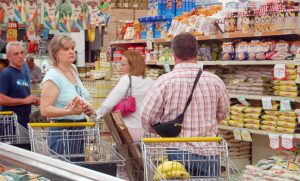 ronda de mercado barquisimeto 25/10/2007 foto jairo nieto ABASTO SUPERMERCADO