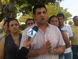 IMG00235-20130613-1149