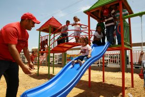 Gobernador Arias Cárdenas entregó 35 viviendas e inició la construcción de 290 hogares en Mara (3)