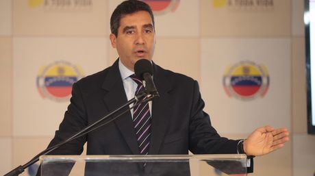 Miguel-Rodriguez-Torres-AVN_NACIMA20130426_0191_6