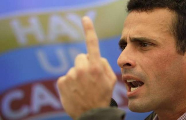 l_capriles-arrecho-3