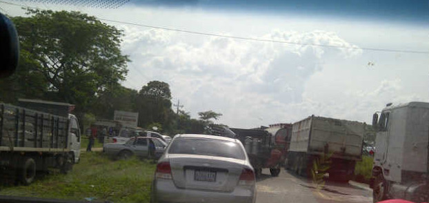 cerra vía a Perijá