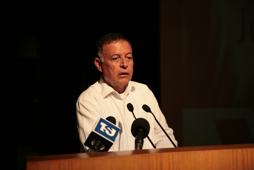 11 10 2013 Banco Central 255