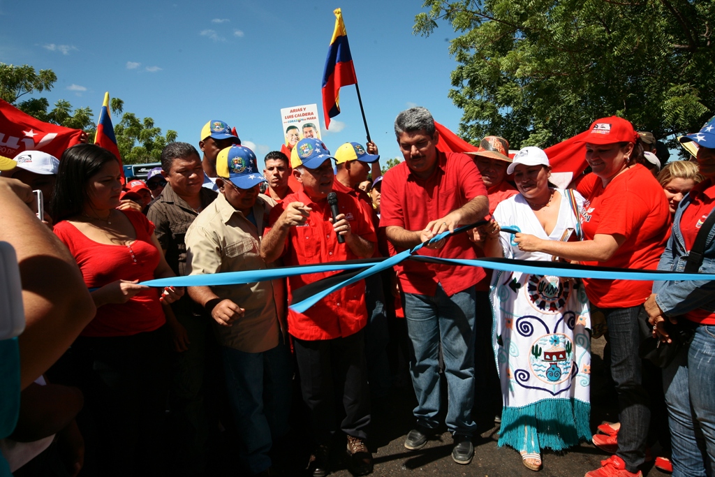 VIALIDAD INAUGURADA EN MARA (5)