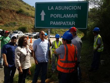 ministro_izarra_senalizacion_turistica_11390081787