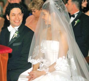 Iglesia Maria Trono de la Sabiduria: boda Gustavo Dudamel.