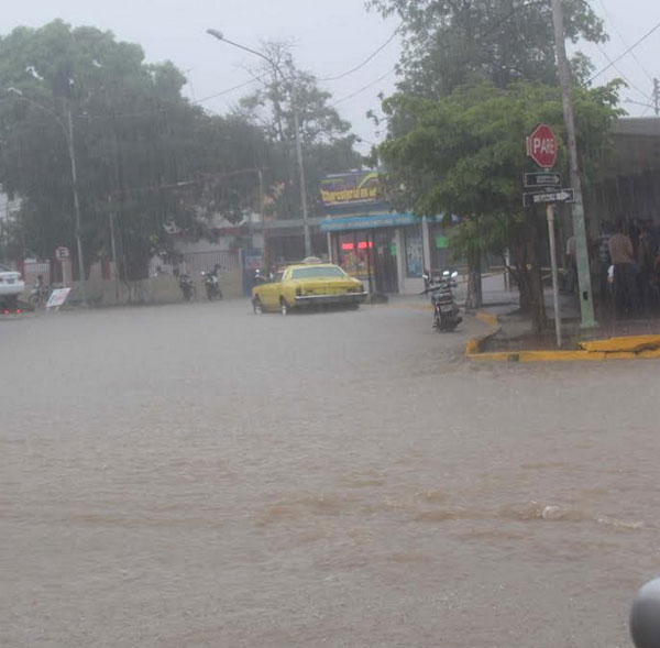 LLUVIASN EN LA COL 2