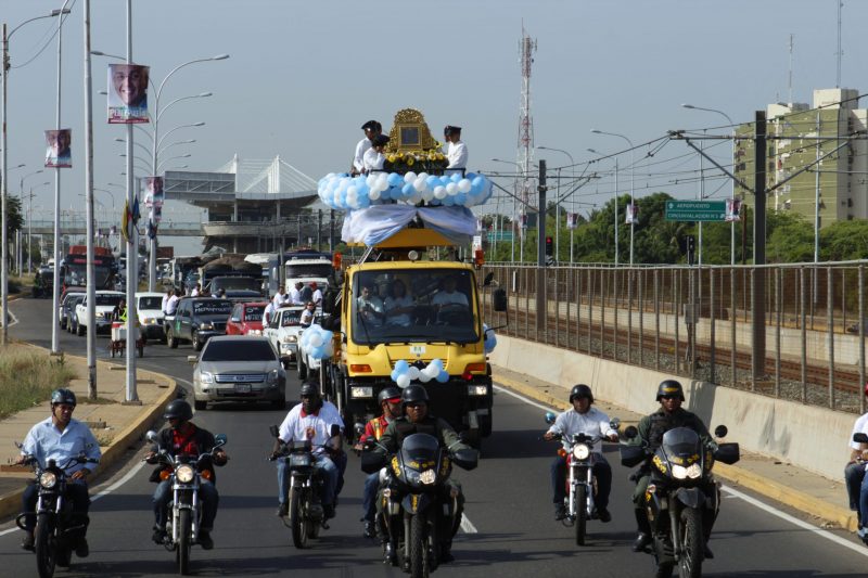 Metro Preocesion de la Virgen