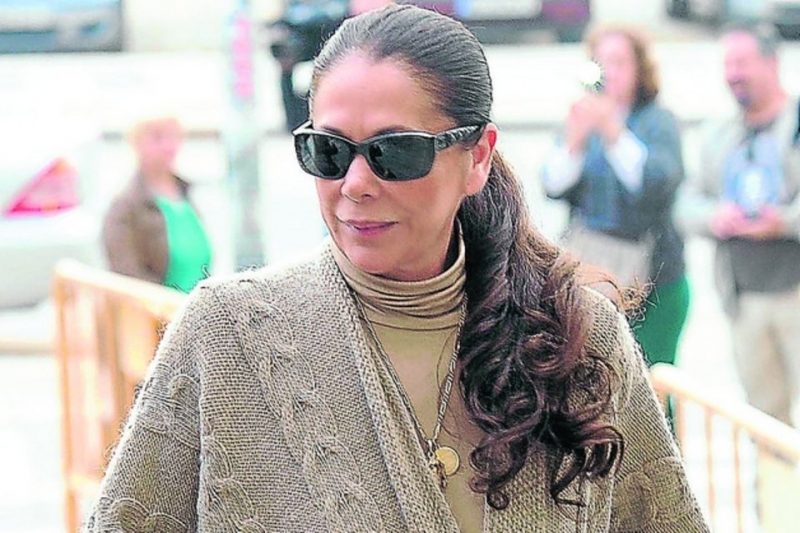 Isabel-Pantoja-a-prop-de-la-pr_54415385110_54028874188_960_639