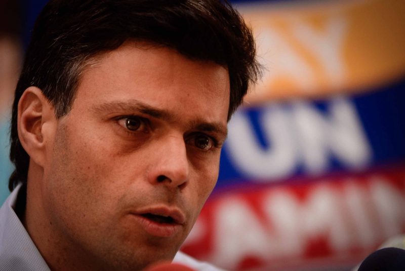 RUEDA_DE_PRENSA_LEOPOLDO_LOPEZ_20-04-2012_GS-1