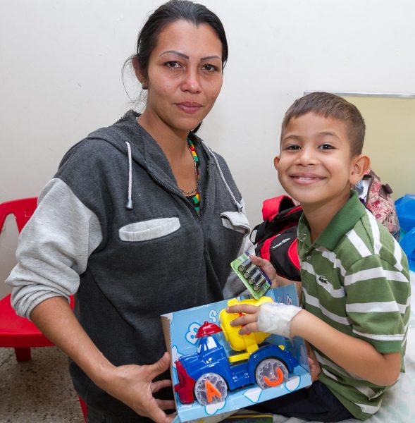 Entrega de Juguetes H. Cuatricentenario