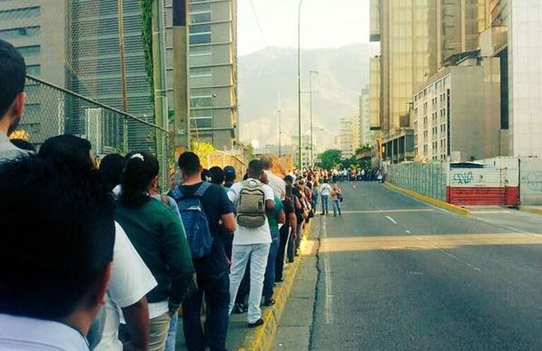 transporte-Caracas-caos-momento-FotoSweetSourCcs_NACIMA20150326_0027_3