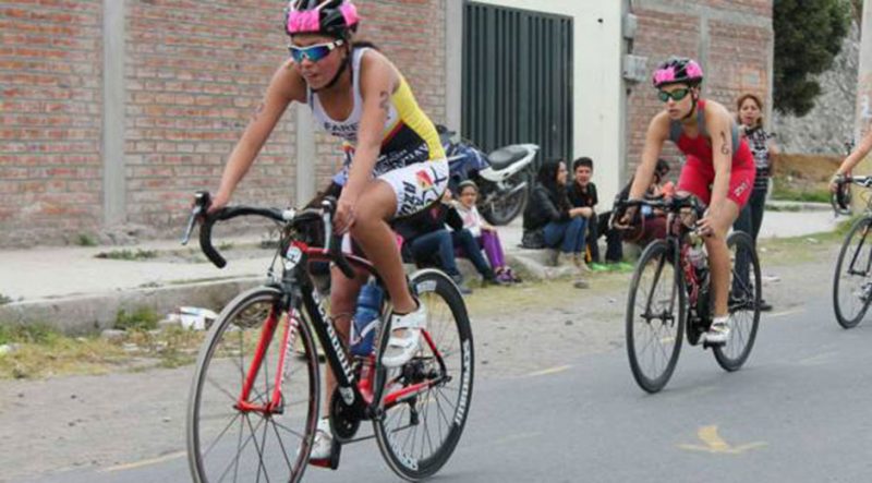 00mar07hy210215photo01