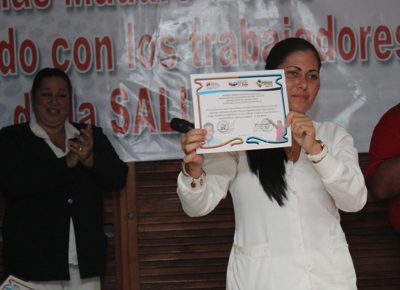 EHEntregadeEquipoeInsumosHospRazetti (15)