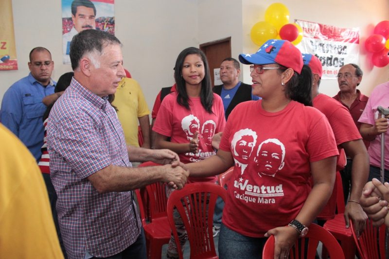 Escuela de FormaciónHugoChávez  (2)