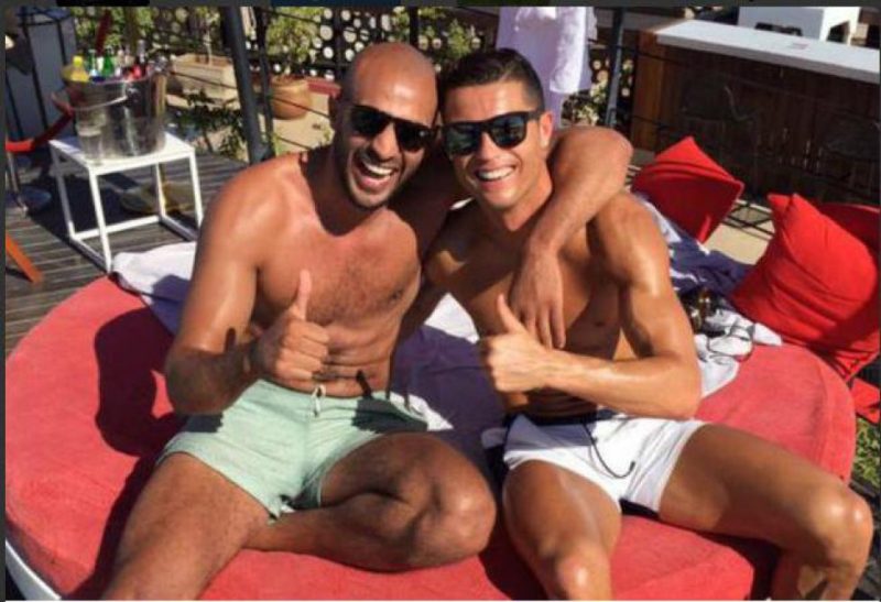 1444500163_923130_1444500255_album_grande