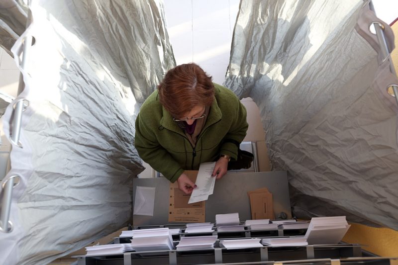 1450595640_711703_1450608645_album_normal