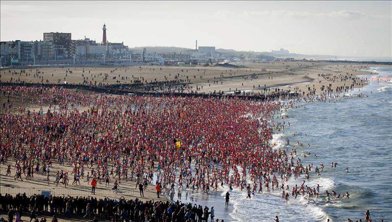 dt.common.streams.StreamServer.cls