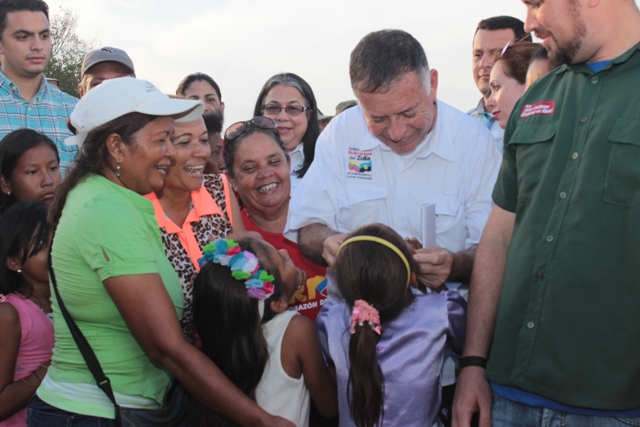 20-07-16 ENTREGA DE MICROCREDITOS PARCELAMIENTO MI ESFUERZO (13)