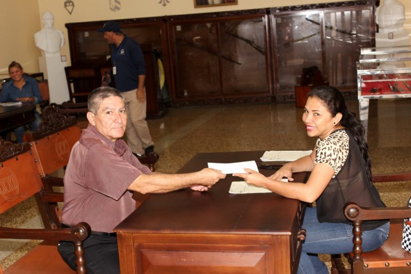 21 07 2016 EM Entrega de ayudas sociales (7)