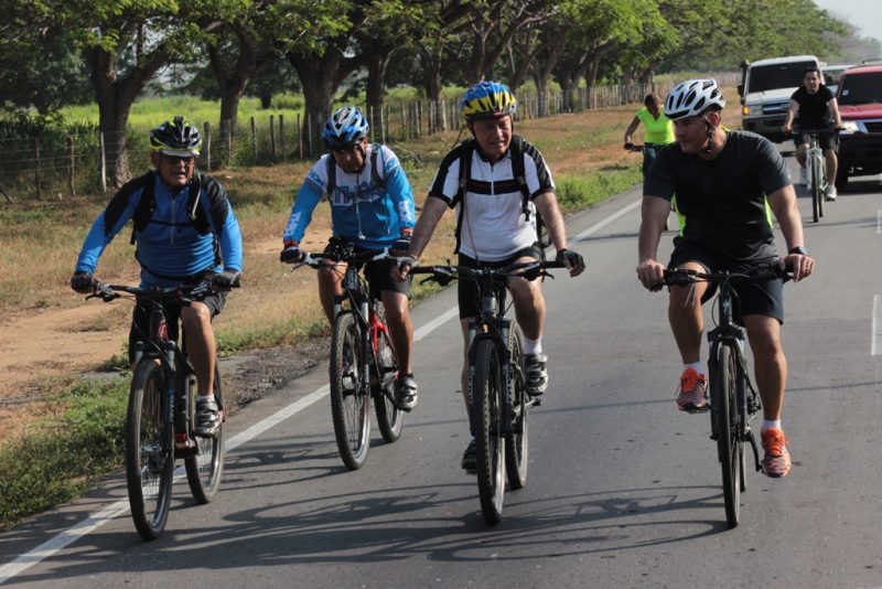 Inpección kilómetro 18 hasta el cruce del sector Sabana Pérdida del municipio La Cañada (2)