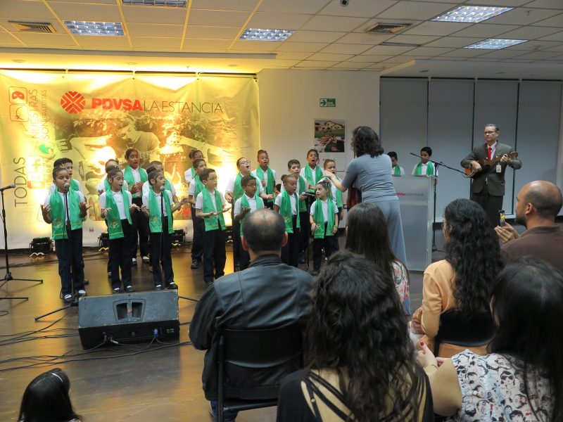 coral-infantil-y-juvenil-pdvsa-occidente-2