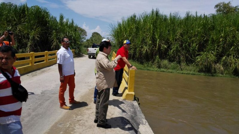 GOBIERNO DE CALLE EN SUCRE 10 DE MARZO 2017 5
