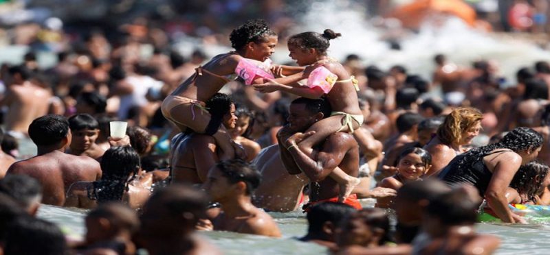 laguairacarnaval_reuters_1-990x460
