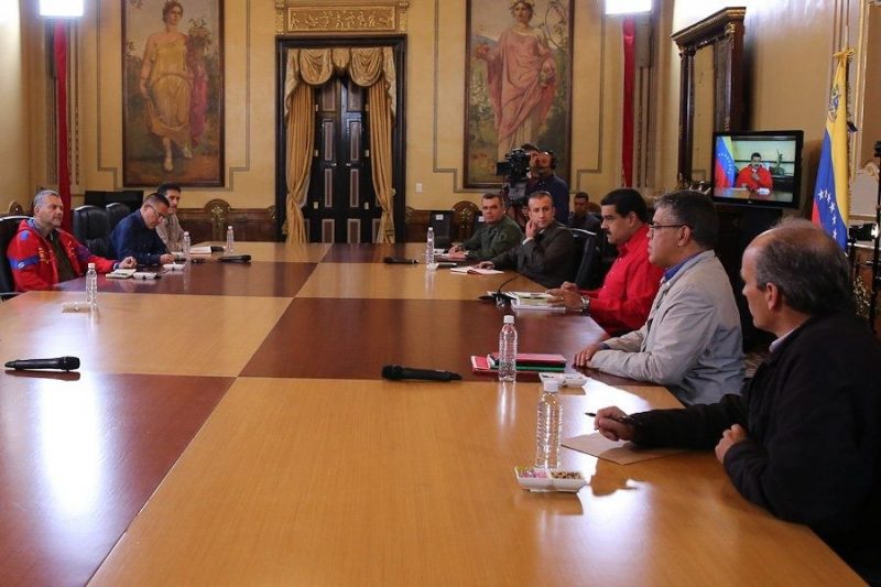 maduro_c8h4otixkaazeft.jpg_908698531