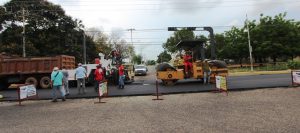 10 05 2017 EM INSPECCIÓN DEL REASFALTADO DEL SECTOR TAMARE,COSTA ORIENTAL DEL LAGO (2)