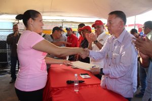 EHGMVVEntregadeViviendaBLosAndes (19)