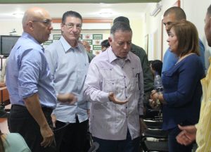 EHReunionconEmpresariosyCoerciantesafectadosporlosActosVandalicos (9)