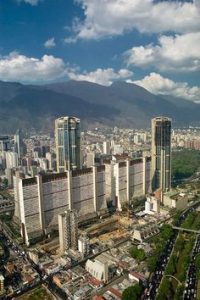 8b25c0e0f8b852ad9a7bd300913c9529--caracas-chronicles-south-america