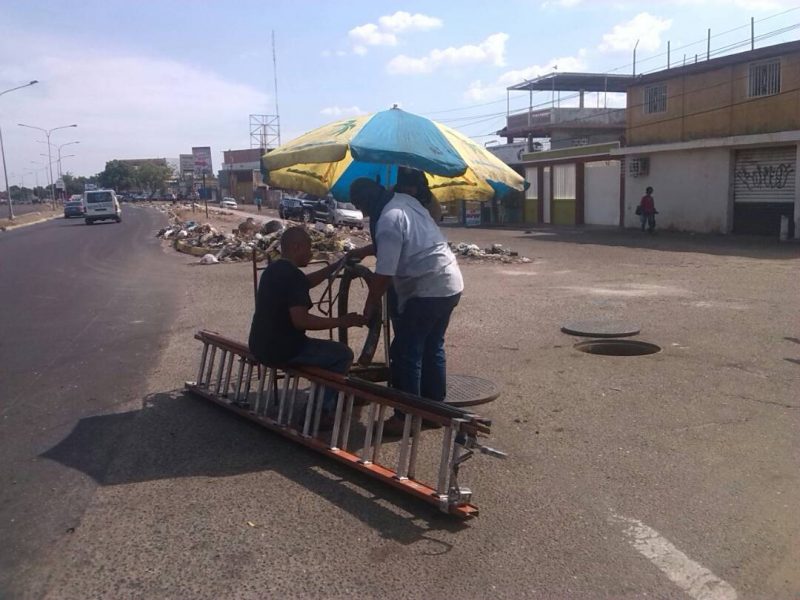 Durante más de 36 horas laboraron los equipos técnicos.