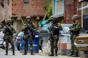 operativo-cota-905-11-1024x682-400x266