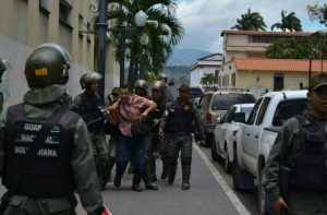 periodistas.jpg_707051675