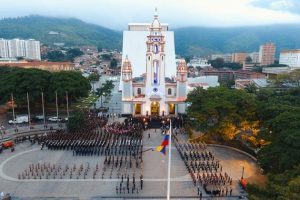 recorrido_de_la_bandera_nacional_desde_el_pantexn_nacional_al_asta_principal_del_foro_libertador_x2x.jpg_684753633