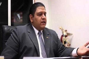 rector-solicitara-sesion-permanente-cne-.jpg_2134360655