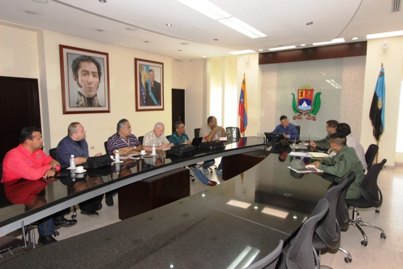 12 08 2017 EM Reunión con Equipo de CORPOELEC (2)