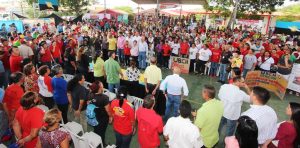 24 08 2017 EM Encuentro Arias con Equipo Parroquial de Cacique Mara junto al PSUV (13)