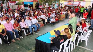 24 08 2017 EM Encuentro Arias con Equipo Parroquial de Cacique Mara junto al PSUV (28)