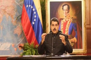 maduro_rueda_de_prensa_dh2tqwnxoaellhp.jpg_1452743863