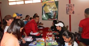 02 09 2017 EM Feria Escolar Parroquia Cristo de Aranza (5)