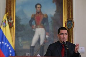 Casa-Amarilla-990x460