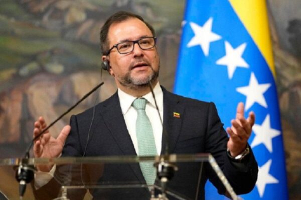 Gobierno acusa a EE. UU. de querer «justificar» un ataque militar contra Latinoamérica