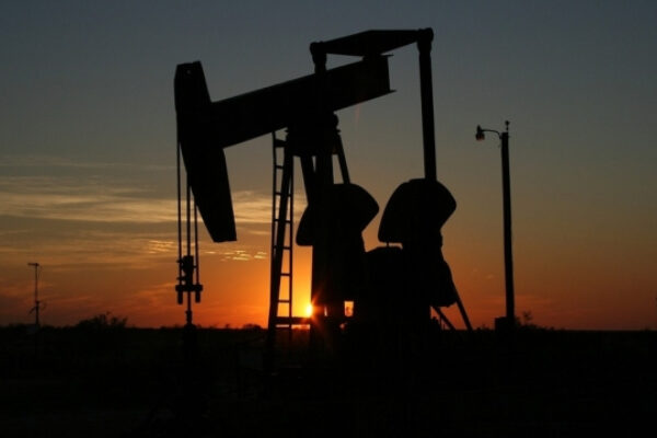 Reuters: Empresa china invertirá $1.000 millones en 2 campos petroleros del Zulia