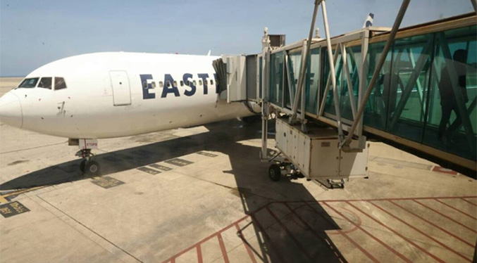 Vuelo desde Texas trae de vuelta a 158 migrantes venezolanos