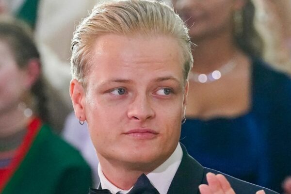 Hijo de la princesa de la princesa de Noruega es acosado de violación y 32 delitos más