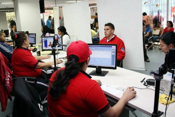SAIME anuncia jornada de «verificación de datos» para cédulas 22 a 32 millones